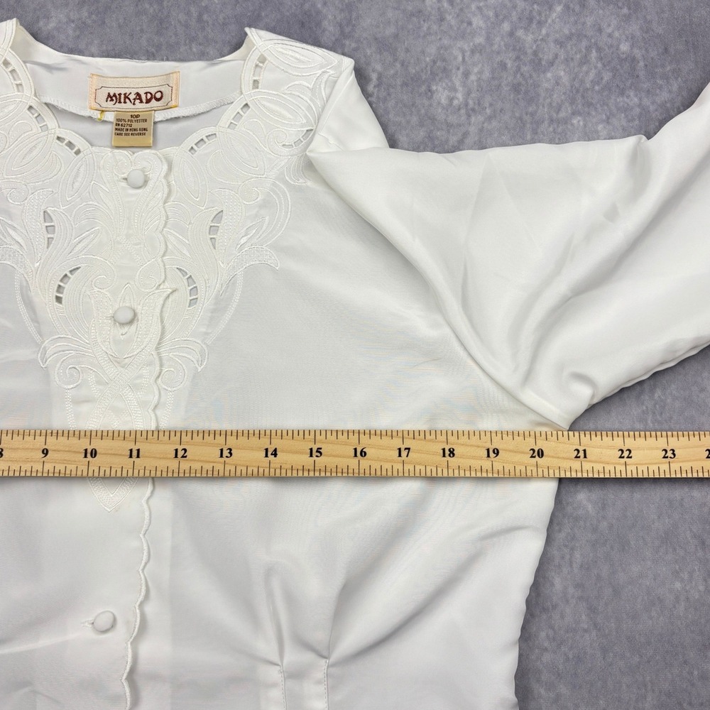 Vintage Mikado Blouse Womens 10P White Cutwork Embroidered Button Front Peplum - Picture 3 of 6
